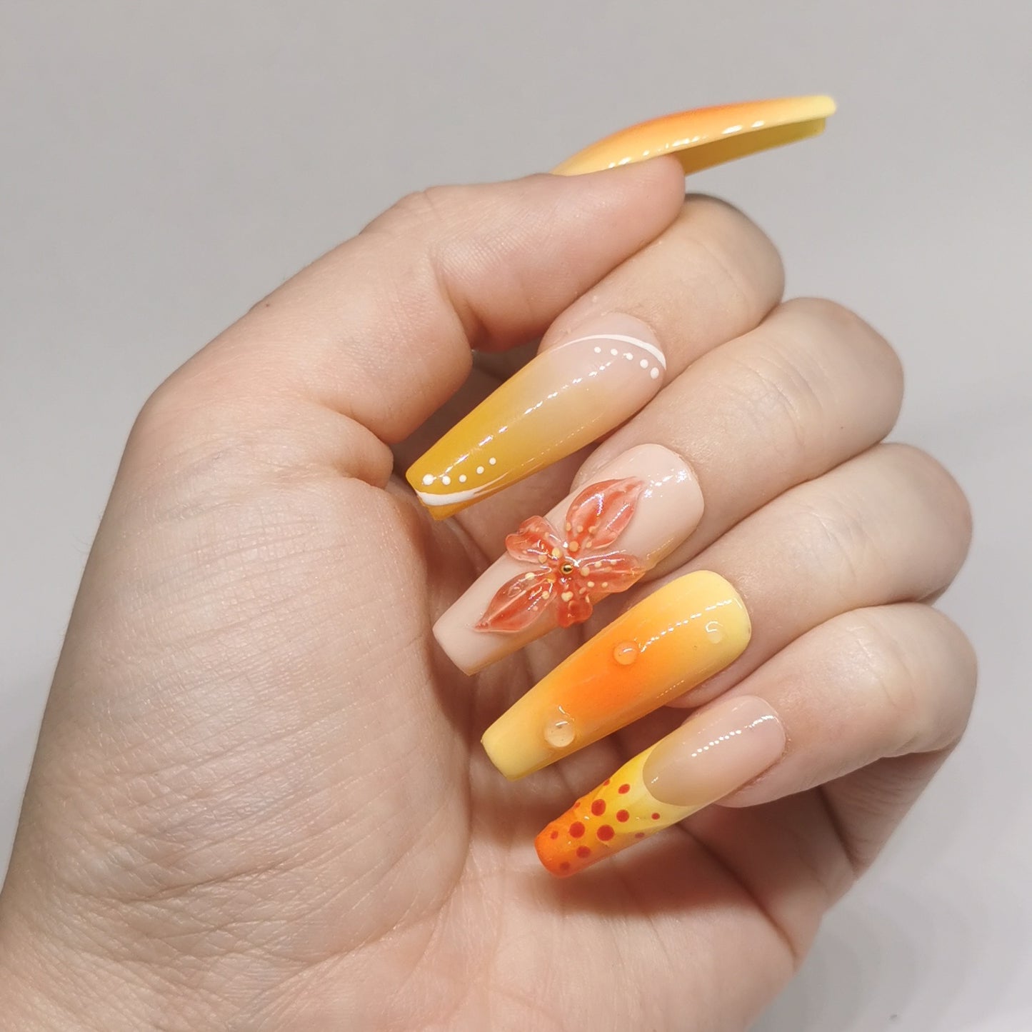 SUNNY BLOSSOM