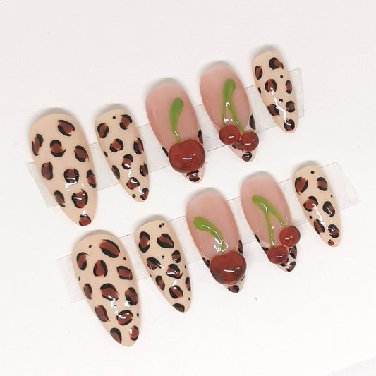 CLAWBERRY